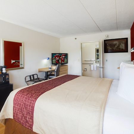 Red Roof Inn Cincinnati Northeast - Blue Ash Ngoại thất bức ảnh