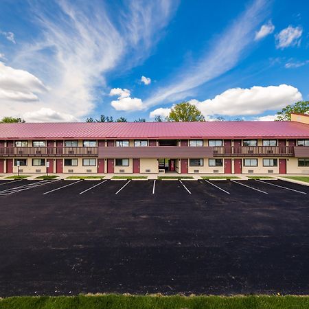 Red Roof Inn Cincinnati Northeast - Blue Ash Ngoại thất bức ảnh