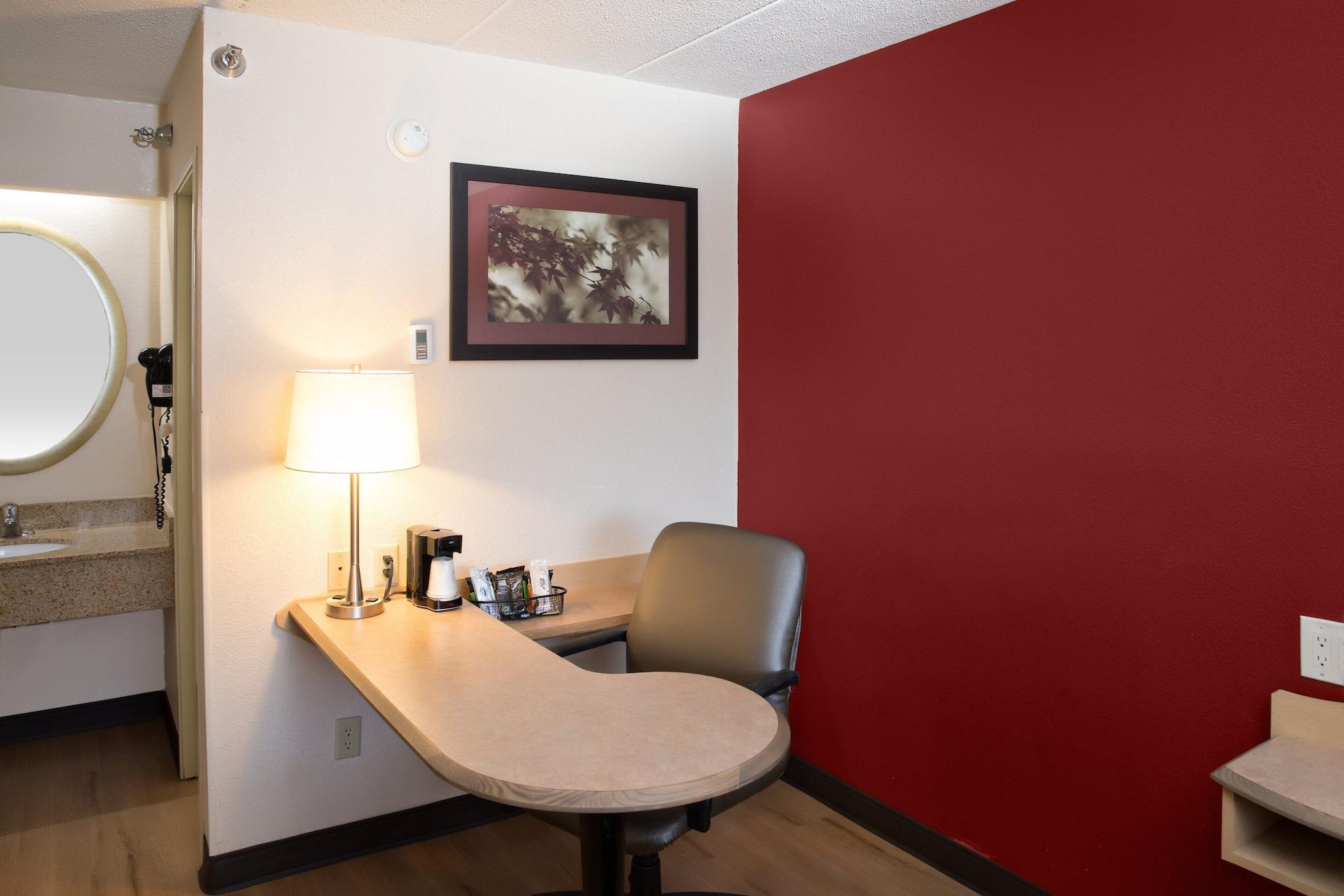 Red Roof Inn Cincinnati Northeast - Blue Ash Ngoại thất bức ảnh