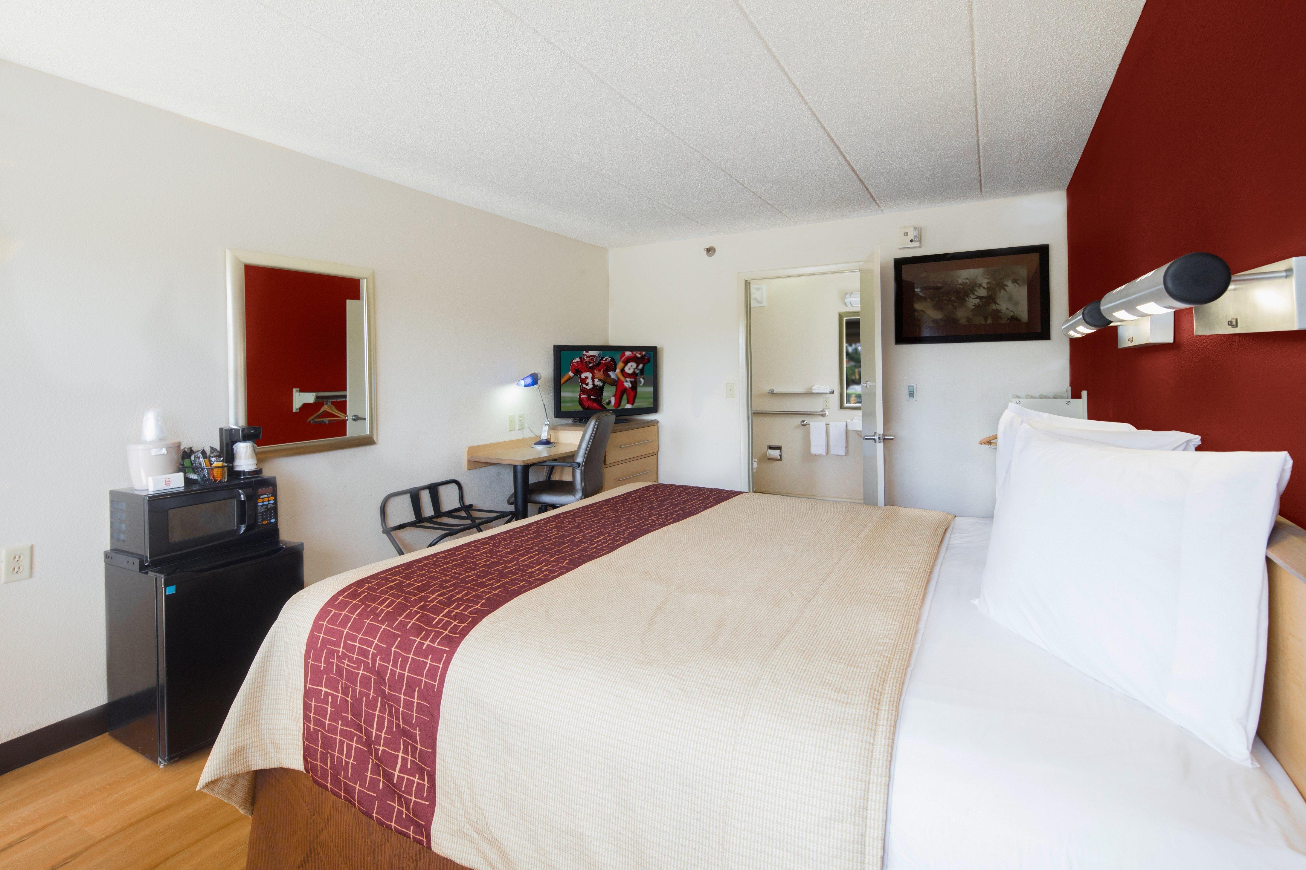 Red Roof Inn Cincinnati Northeast - Blue Ash Ngoại thất bức ảnh
