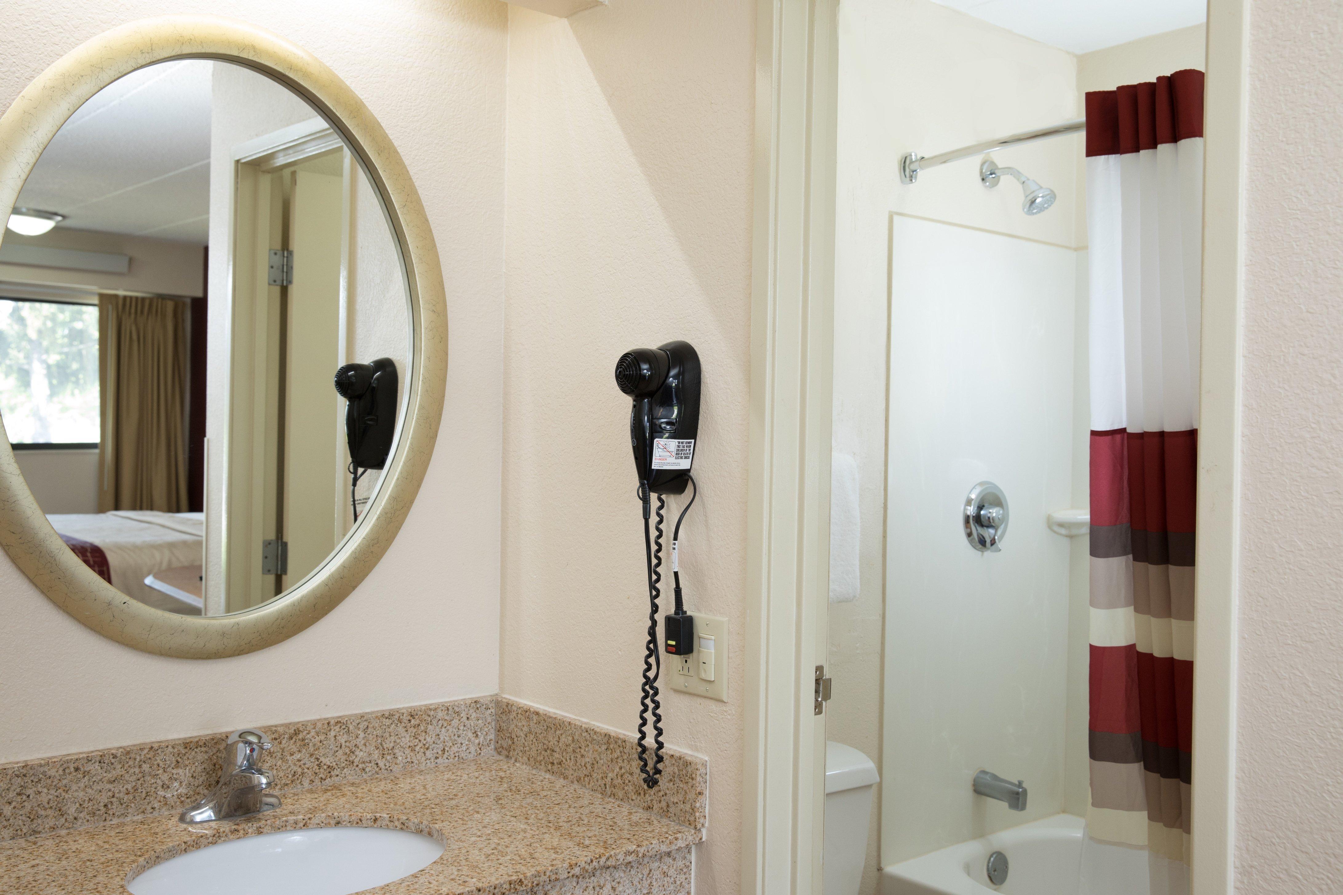 Red Roof Inn Cincinnati Northeast - Blue Ash Ngoại thất bức ảnh