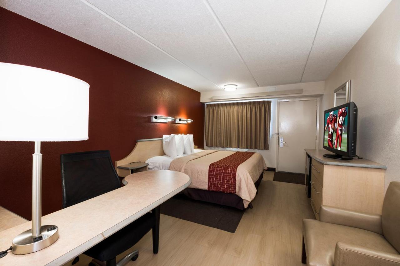 Red Roof Inn Cincinnati Northeast - Blue Ash Ngoại thất bức ảnh