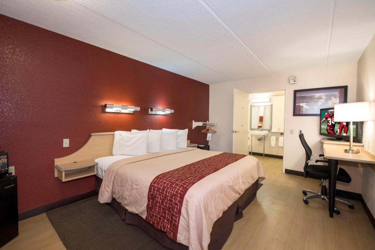 Red Roof Inn Cincinnati Northeast - Blue Ash Ngoại thất bức ảnh