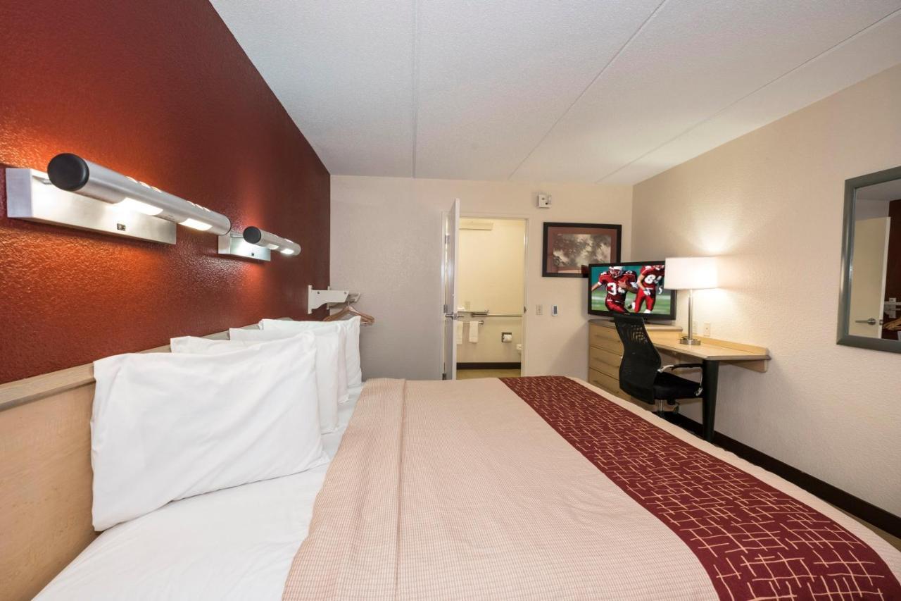 Red Roof Inn Cincinnati Northeast - Blue Ash Ngoại thất bức ảnh